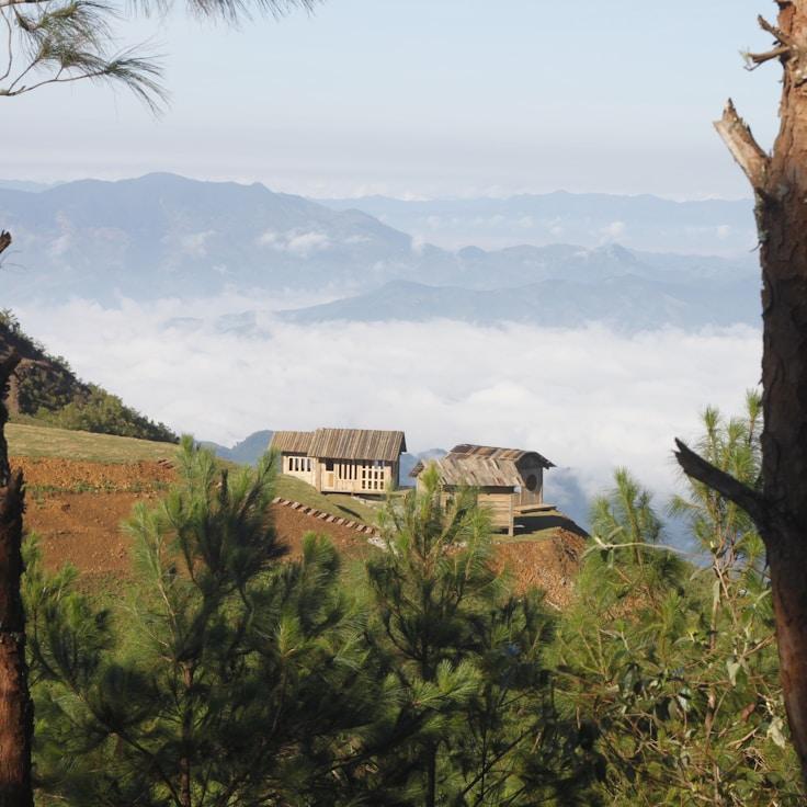 Outdoor terrace seating suitable for families in Roma